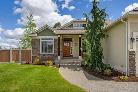 Exterior - 7614 N G St, Spokane, WA 99208 photo 2 of 9