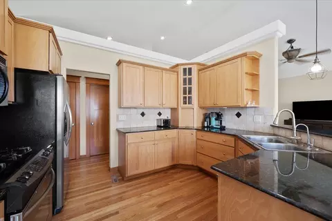 Kitchen - 7614 N G St, Spokane, WA 99208 photo 3 of 4