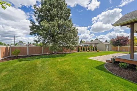 Exterior - 7614 N G St, Spokane, WA 99208 photo 9 of 9