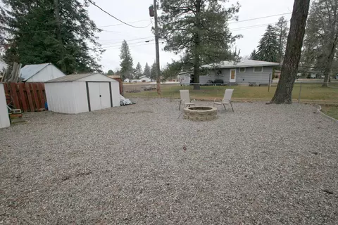 Exterior - 1422 4th St, Cheney, WA 99004 photo 7 of 8