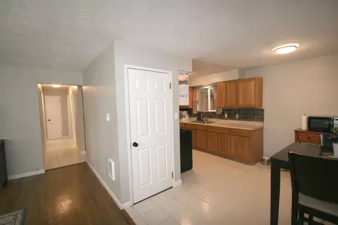 Entry Way - 1422 4th St, Cheney, WA 99004 photo 1 of 1