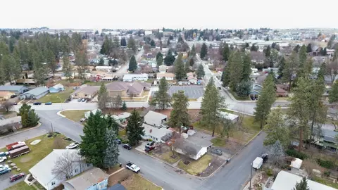 View/Area - 1422 4th St, Cheney, WA 99004 photo 3 of 4