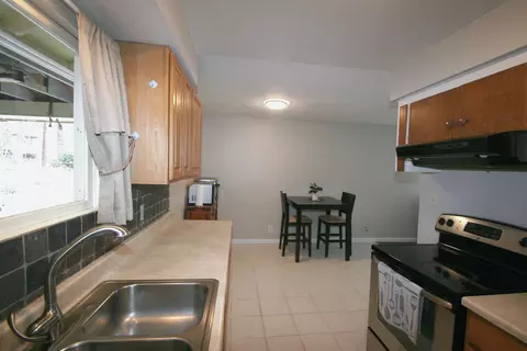Kitchen - 1422 4th St, Cheney, WA 99004 photo 2 of 2