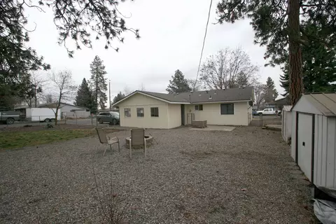 Exterior - 1422 4th St, Cheney, WA 99004 photo 6 of 8