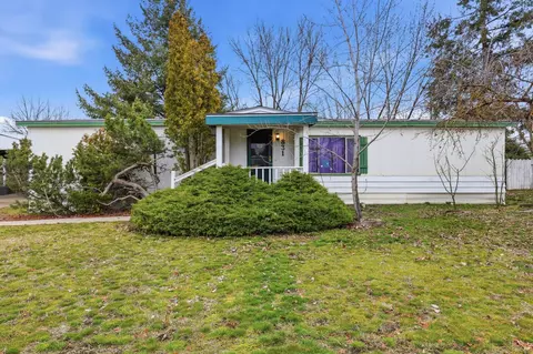 831 S Ziegler St, Airway Heights, WA 99001