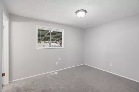 1403 E Gordon Ct, Spokane, WA 99207 photo 14