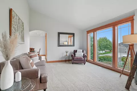 Living - 821 E Westcrest Rd, Colbert, WA 99005 photo 1 of 3