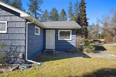 Exterior - 11224 E 18th Ave, Spokane Valley, WA 99206 photo 3 of 15