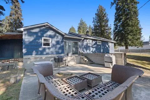Exterior - 11224 E 18th Ave, Spokane Valley, WA 99206 photo 9 of 15