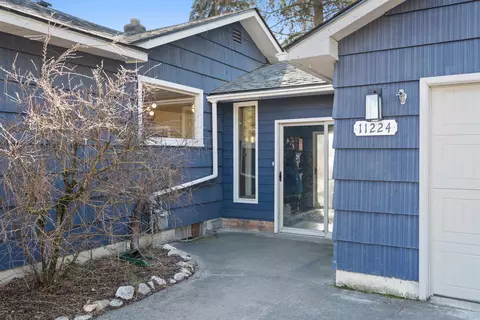 Exterior - 11224 E 18th Ave, Spokane Valley, WA 99206 photo 4 of 15
