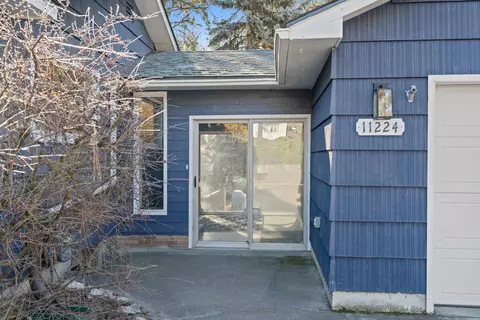Exterior - 11224 E 18th Ave, Spokane Valley, WA 99206 photo 5 of 15