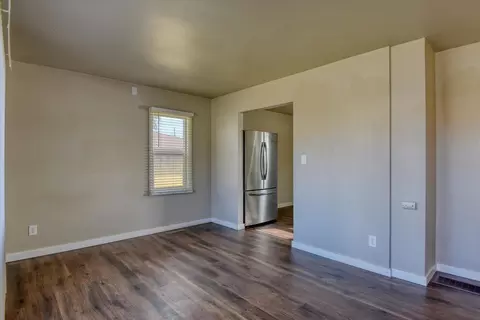Living - 3812 E Frederick Ave, Spokane, WA 99217 photo 2 of 3
