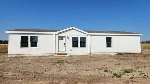 4825 W Enoch Rd, Deer Park, WA 99006