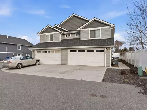 1412 N Michigan Ln #1414, Greenacres, WA 99016
