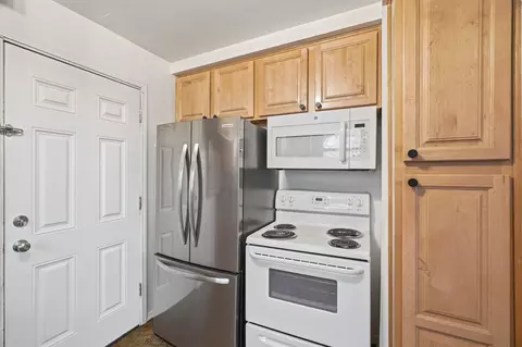 Kitchen - 1602 E Central Ave, Spokane, WA 99208 photo 1 of 1