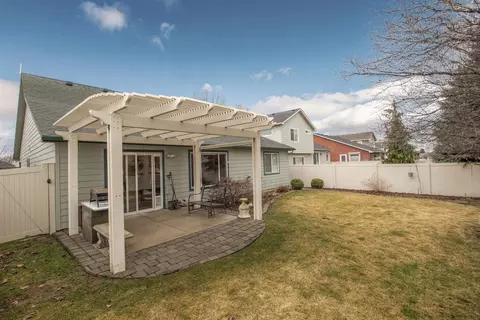 Exterior - 1803 E Vanetta Ave, Spokane, WA 99217 photo 2 of 3