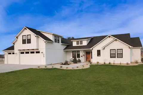 5101 W Morning Ln, Spokane, WA 99224