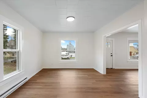 Living - 320 S Crosby St, Tekoa, WA 99033 photo 5 of 5