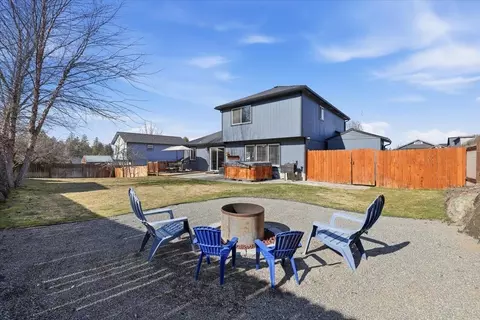 Exterior - 3014 E Pineglen Ave, Mead, WA 99021 photo 7 of 8