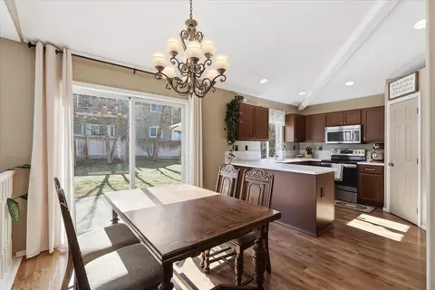 Dining - 3014 E Pineglen Ave, Mead, WA 99021 photo 1 of 2