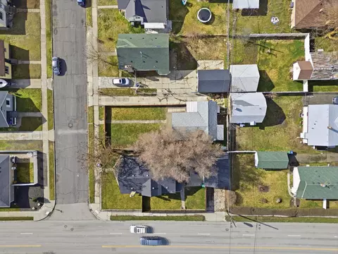 View/Area - 923 E Walton Ave, Spokane, WA 99207 photo 6 of 12