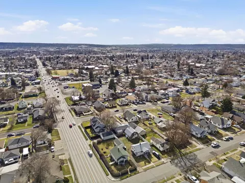 View/Area - 923 E Walton Ave, Spokane, WA 99207 photo 10 of 12