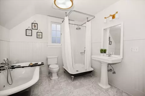 Bath - 520 E 11th Ave, Spokane, WA 99202 photo 4 of 4
