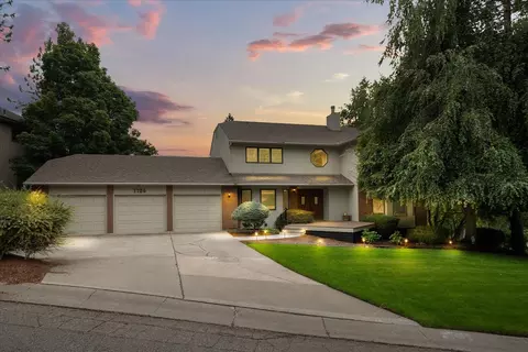 7706 E Woodview Dr, Spokane, WA 99212
