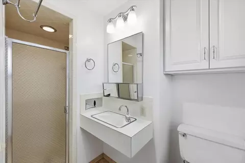Bath - 7147 N Fleming St, Spokane, WA 99208 photo 1 of 4