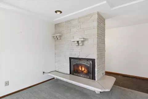 Living - 7147 N Fleming St, Spokane, WA 99208 photo 4 of 9