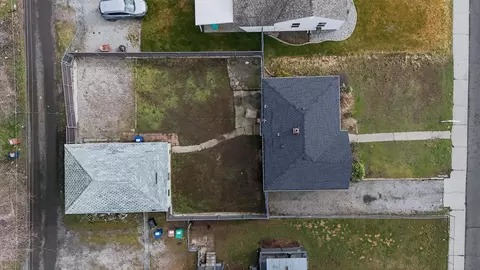 View/Area - 1517 E Sanson Ave, Spokane, WA 99207 photo 1 of 5
