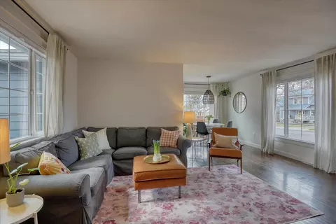 Living - 3134 E 30th Ave, Spokane, WA 99223 photo 4 of 4