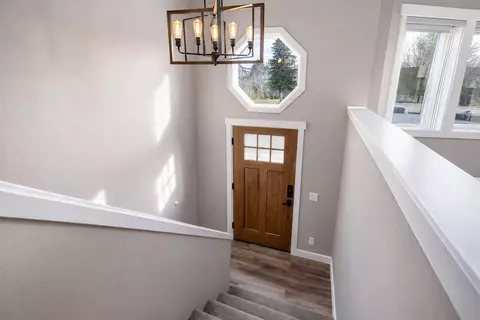 Entry Way - 517 E Westcrest Ave, Colbert, WA 99005 photo 1 of 1