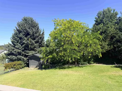 Exterior - 517 E Westcrest Ave, Colbert, WA 99005 photo 5 of 8