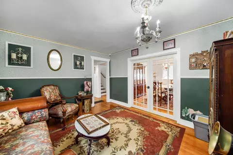 Living - 2517 E Illinois Ave, Spokane, WA 99207 photo 4 of 4