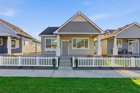 23010 Edgewater Ln, Liberty Lake, WA 99019