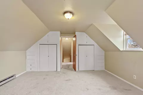 Bedroom - 205 E 1st Ave, Spangle, WA 99031 photo 4 of 5