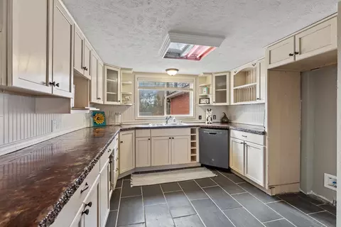 Kitchen - 205 E 1st Ave, Spangle, WA 99031 photo 2 of 3