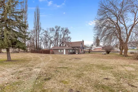Exterior - 205 E 1st Ave, Spangle, WA 99031 photo 7 of 8