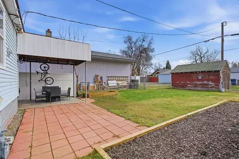 Exterior - 2318 E Columbia Ave, Spokane, WA 99208 photo 2 of 5