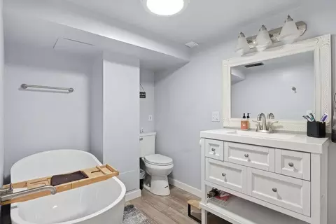 Bath - 2318 E Columbia Ave, Spokane, WA 99208 photo 1 of 3