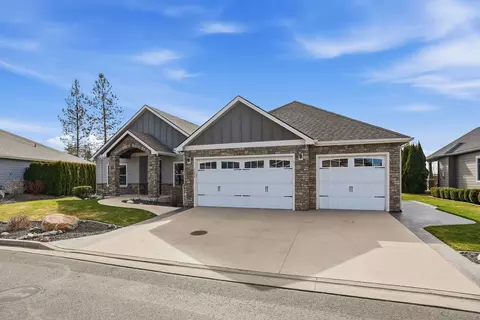 Exterior - 1228 E Fireside Ln, Spokane, WA 99208 photo 3 of 6