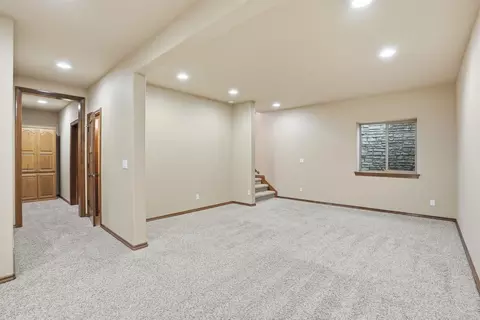Living - 1228 E Fireside Ln, Spokane, WA 99208 photo 5 of 5