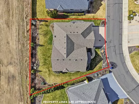 View/Area - 1228 E Fireside Ln, Spokane, WA 99208 photo 1 of 4