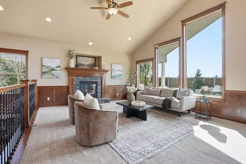 Living - 1228 E Fireside Ln, Spokane, WA 99208 photo 1 of 5