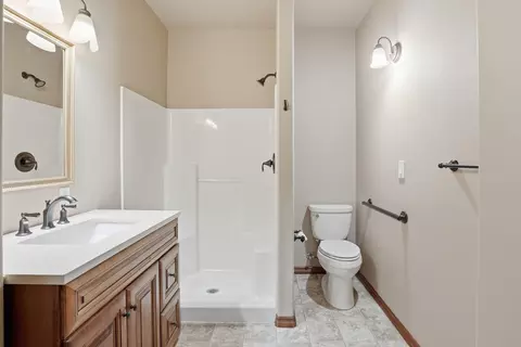 Bath - 1228 E Fireside Ln, Spokane, WA 99208 photo 5 of 5