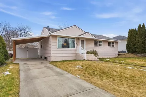 5924 N Belt St, Spokane, WA 99205