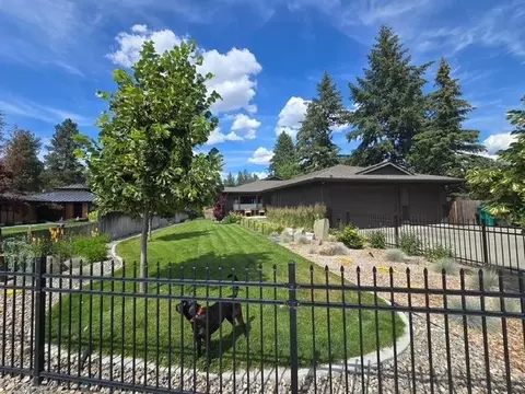 7515 E South Riverway Ave, Spokane Valley, WA 99212