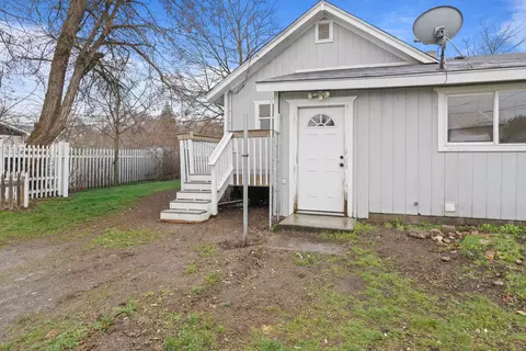 Exterior - 2317 E 6th Ave, Spokane, WA 99202 photo 5 of 8