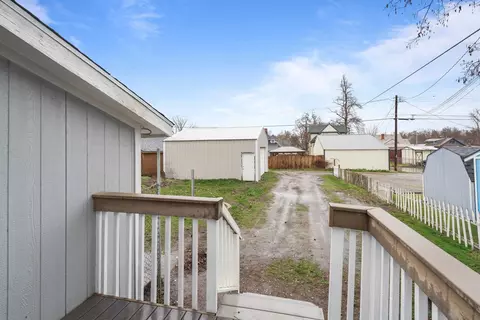 Exterior - 2317 E 6th Ave, Spokane, WA 99202 photo 4 of 8